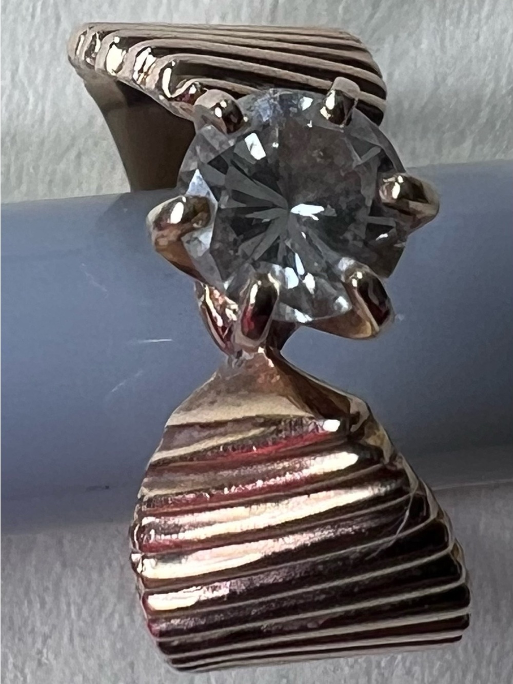 14k Gold .80 ct Diamond Ring vintage 80s modern twist corrugated band H-J VS1 - Picture 4 of 10